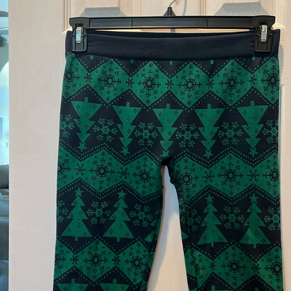 Fleece lined Christmas leggings - Picture 1 of 3